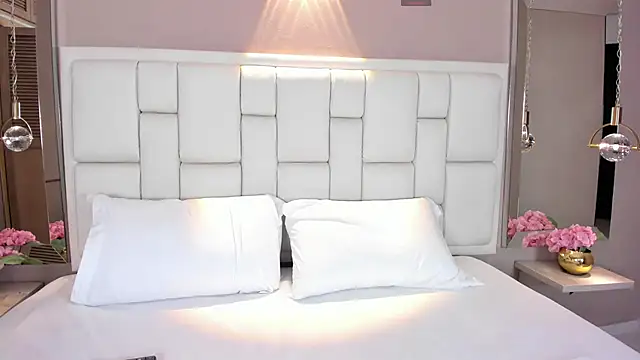 Snapshot of Biancax_ chatting on 03-12-25, 03:13 Biancax online show from 03-12-25, 03:13
