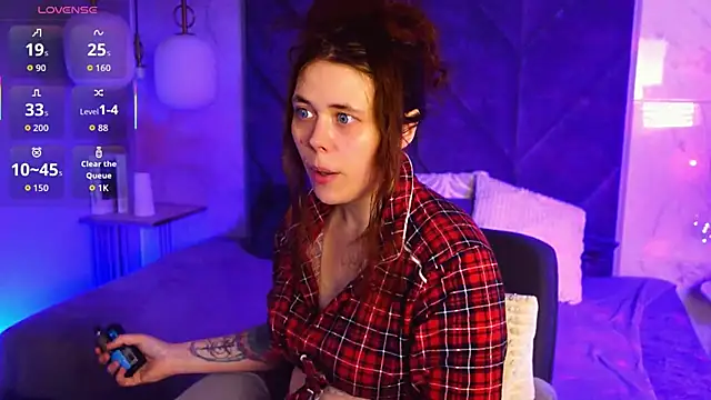 SophiePure online show from 03-09-26, 08:23