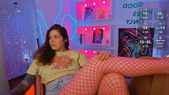 SophiePure online show from 02-19-26, 01:46