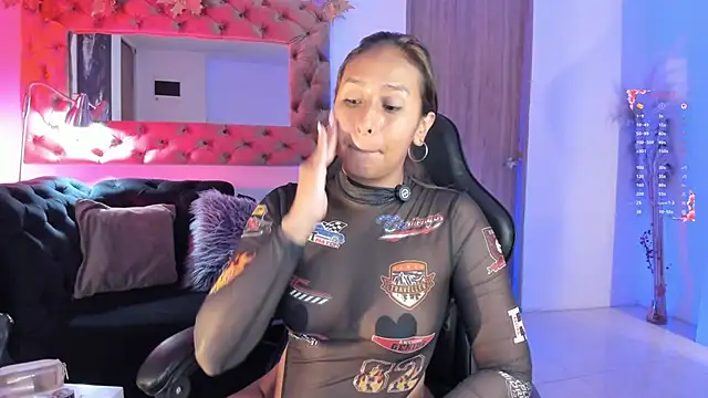 AmelyaMann online show from 05-20-26, 12:57