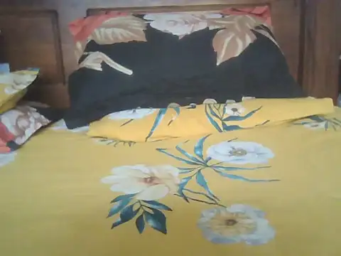 Nuttysub online show from 11-24-25, 01:38