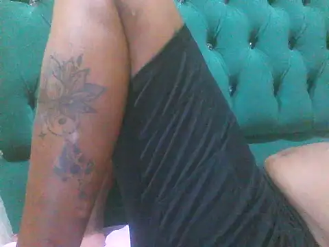 Sexy Riri online show from 11-28-25, 03:28