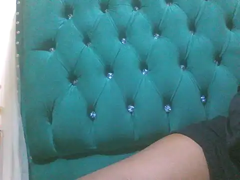 Sexy Riri online show from 10-30-25, 11:52