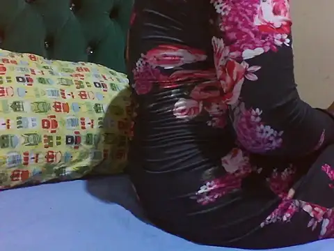 Sexy Riri online show from 05-08-26, 10:46