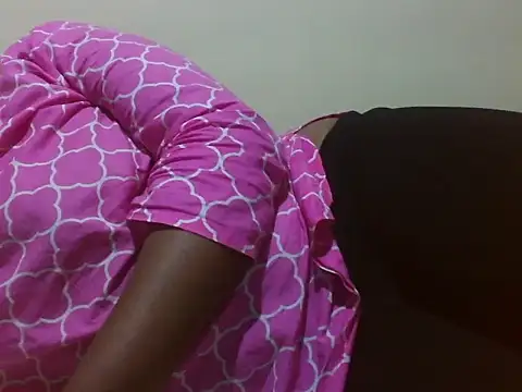 Sexy Riri online show from 04-04-26, 12:39