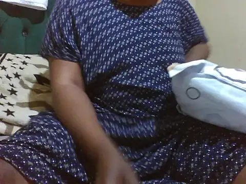 Sexy Riri online show from 04-12-26, 12:52