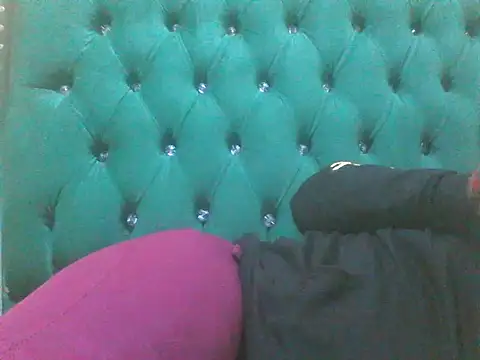 Sexy Riri online show from 10-28-25, 09:25