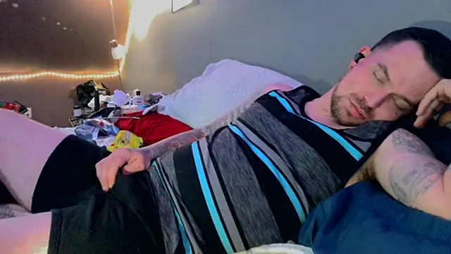 bigcocktat2dude603 online show from 02-02-25, 10:28