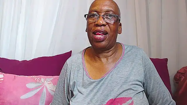 Freakyassnwildx online show from 12-20-25, 08:22