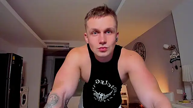 Samuel Andrew online show from 11-25-25, 02:34