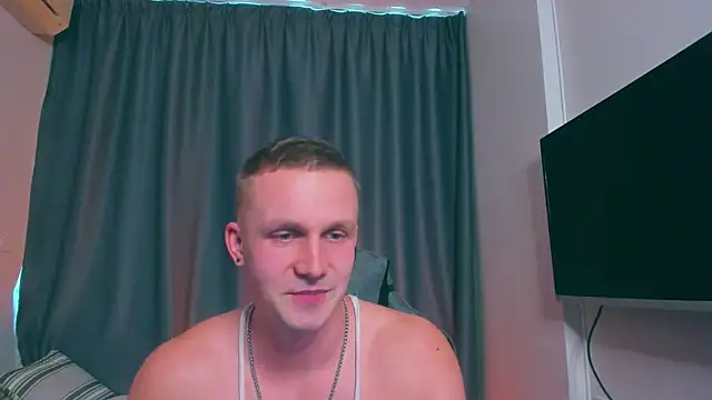 Snapshot of Samuel_Andrew chatting on 02-21-25, 07:45 Samuel Andrew online show from 02-21-25, 07:45