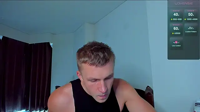 Snapshot of Samuel_Andrew chatting on 07-20-26, 04:31 Samuel Andrew online show from 07-20-26, 04:31