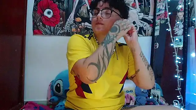 isabeautyx19 online show from 05-28-26, 04:13
