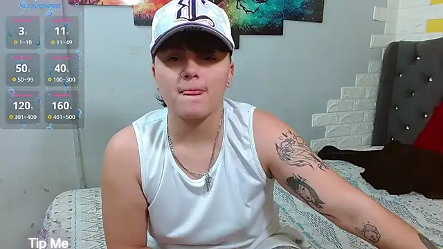 Snapshot of isabeautyx19 chatting on 02-05-26, 02:40 isabeautyx19 online show from 02-05-26, 02:40