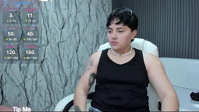 Snapshot of isabeautyx19 chatting on 11-29-25, 10:10 isabeautyx19 online show from 11-29-25, 10:10