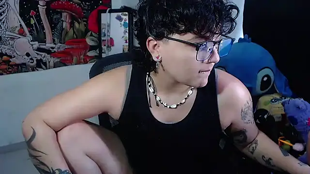 Snapshot of isabeautyx19 chatting on 07-08-26, 08:31 isabeautyx19 online show from 07-08-26, 08:31