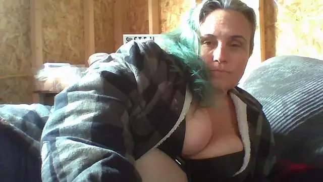 stellaquinn1775 online show from 01-12-26, 08:04