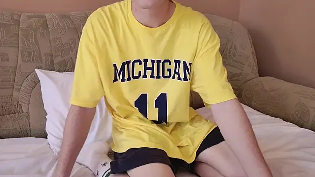 callmenineoneseven online show from 09-09-25, 09:30