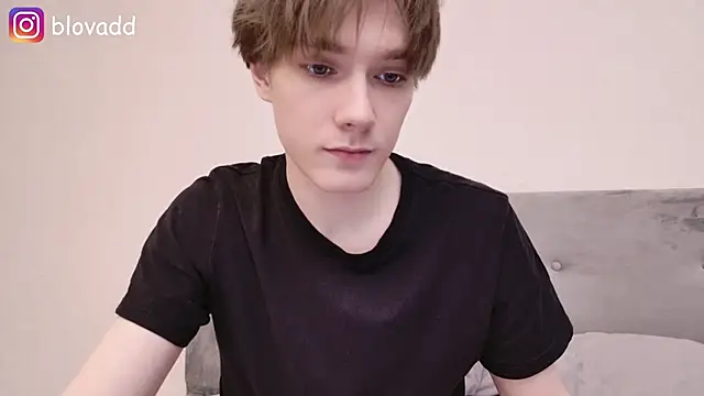 callmenineoneseven online show from 02-25-26, 05:18