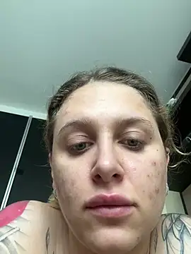 ellielawson online show from 01-10-26, 05:03