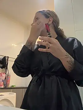 ellielawson online show from 03-13-26, 05:12