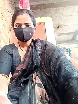 Snapshot of Mamta_Chaterjee chatting on 05-15-26, 11:14 Mamta Chaterjee online show from 05-15-26, 11:14