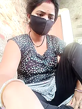 Snapshot of Mamta_Chaterjee chatting on 05-23-26, 12:53 Mamta Chaterjee online show from 05-23-26, 12:53
