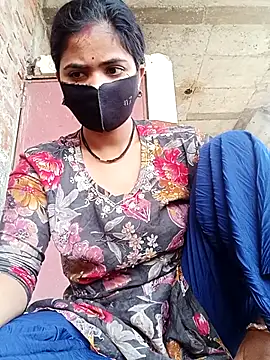 Snapshot of Mamta_Chaterjee chatting on 05-30-26, 03:13 Mamta Chaterjee online show from 05-30-26, 03:13