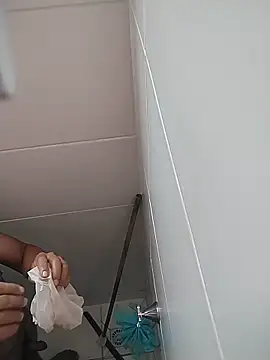 Piroca doce18 online show from 09-28-25, 03:08