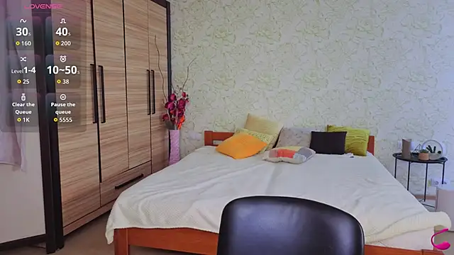 JulisSweet online show from 11-01-25, 07:46