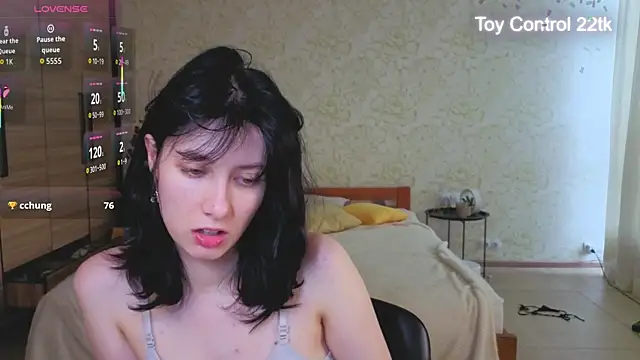 Snapshot of JulisSweet chatting on 07-14-26, 10:54 JulisSweet online show from 07-14-26, 10:54