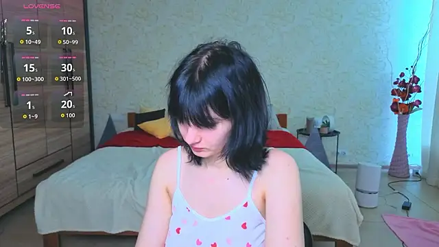 JulisSweet online show from 02-13-26, 08:03