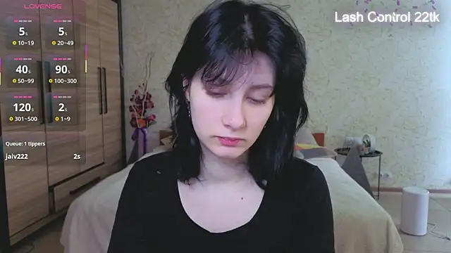 JulisSweet online show from 04-14-26, 06:29