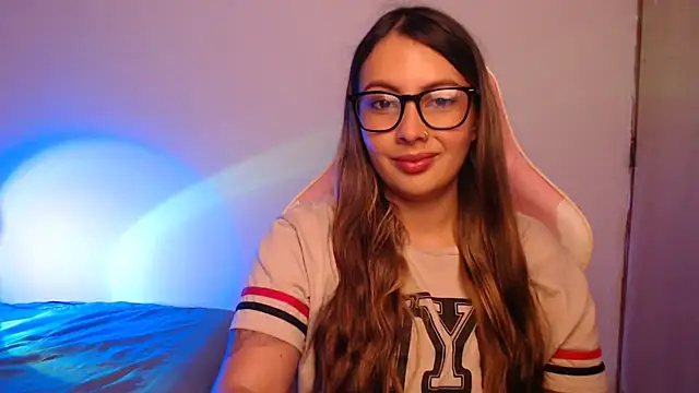 lalawhitte online show from 11-05-25, 02:20