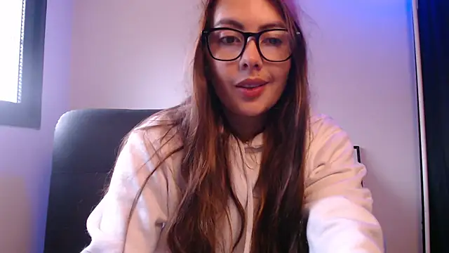 lalawhitte online show from 04-23-26, 11:49