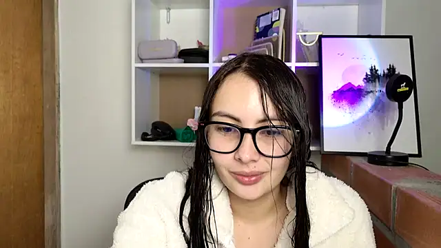 lalawhitte online show from 06-03-26, 10:38