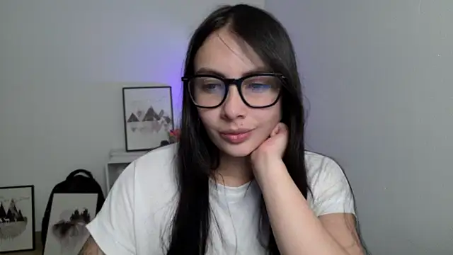 lalawhitte online show from 07-22-26, 12:45