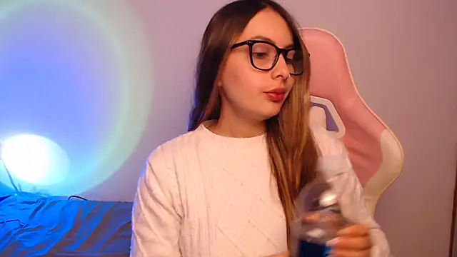 lalawhitte online show from 10-09-25, 09:15