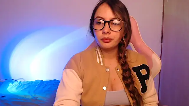 lalawhitte online show from 11-01-25, 02:11