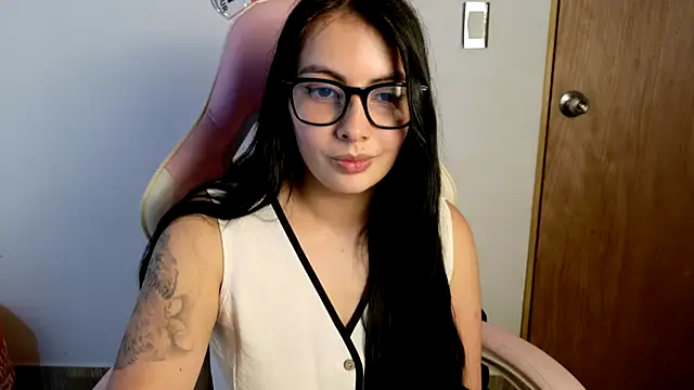 lalawhitte online show from 05-08-26, 08:56