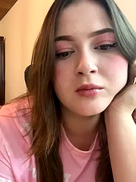 Kamilla Loop online show from 10-24-25, 09:14