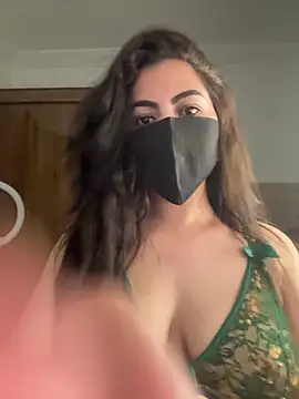 Hot-Sarah-arab online show from 05-12-26, 10:38