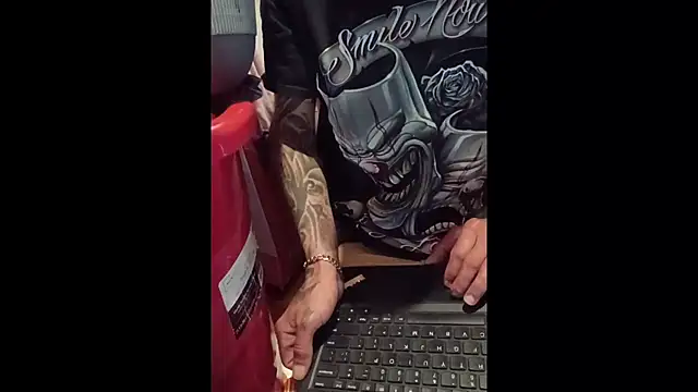 Snapshot of Babyboyy803 chatting on 04-02-26, 02:35 Babyboyy803 online show from 04-02-26, 02:35