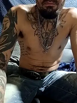 Snapshot of Babyboyy803 chatting on 02-17-26, 05:32 Babyboyy803 online show from 02-17-26, 05:32