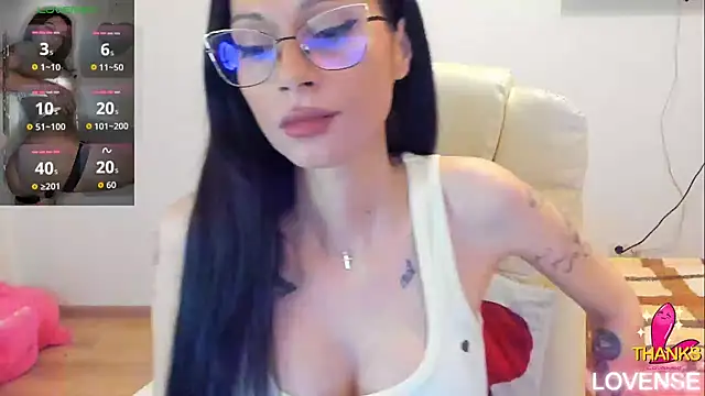 kissnicol32 online show from 04-04-26, 04:46