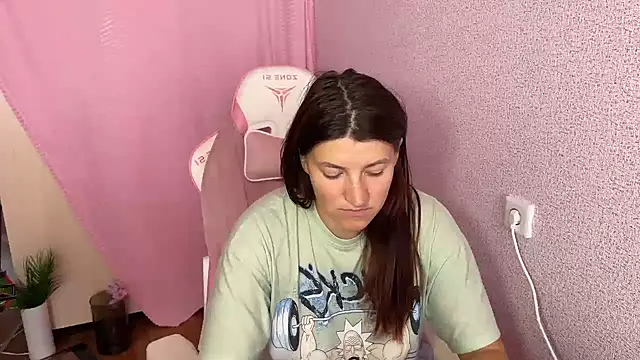 Katrin  kiss online show from 10-24-25, 10:58