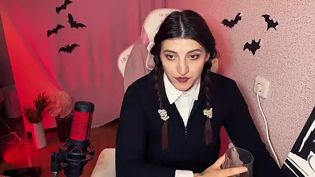 Katrin  kiss online show from 10-29-25, 08:30