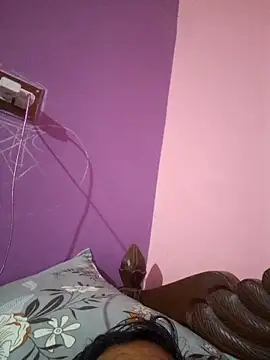 ind hero online show from 10-23-25, 03:21