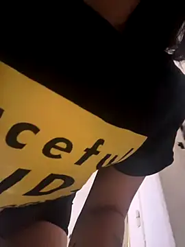 melisabunnny online show from 11-04-25, 11:47