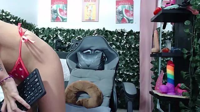 natasha squirt28 online show from 11-09-25, 02:26